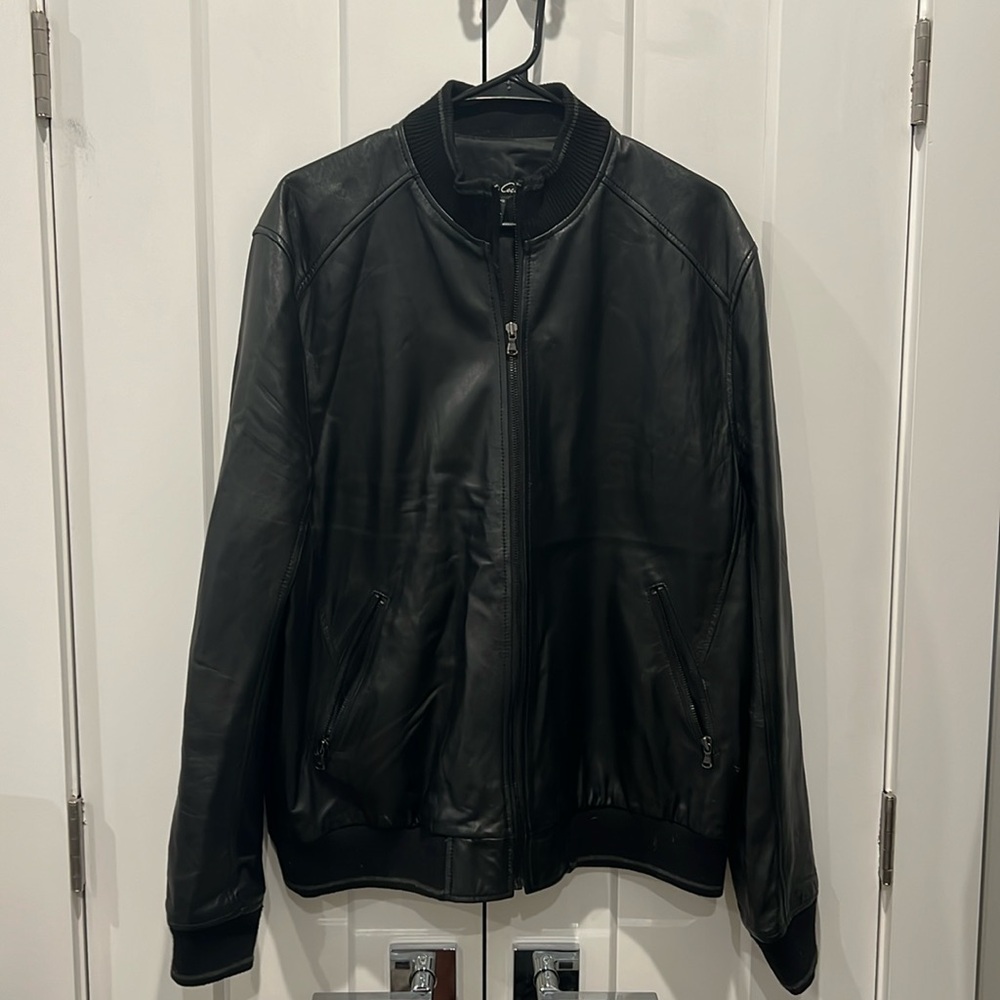 Kenneth Cole Leather Jacket. Black. XL